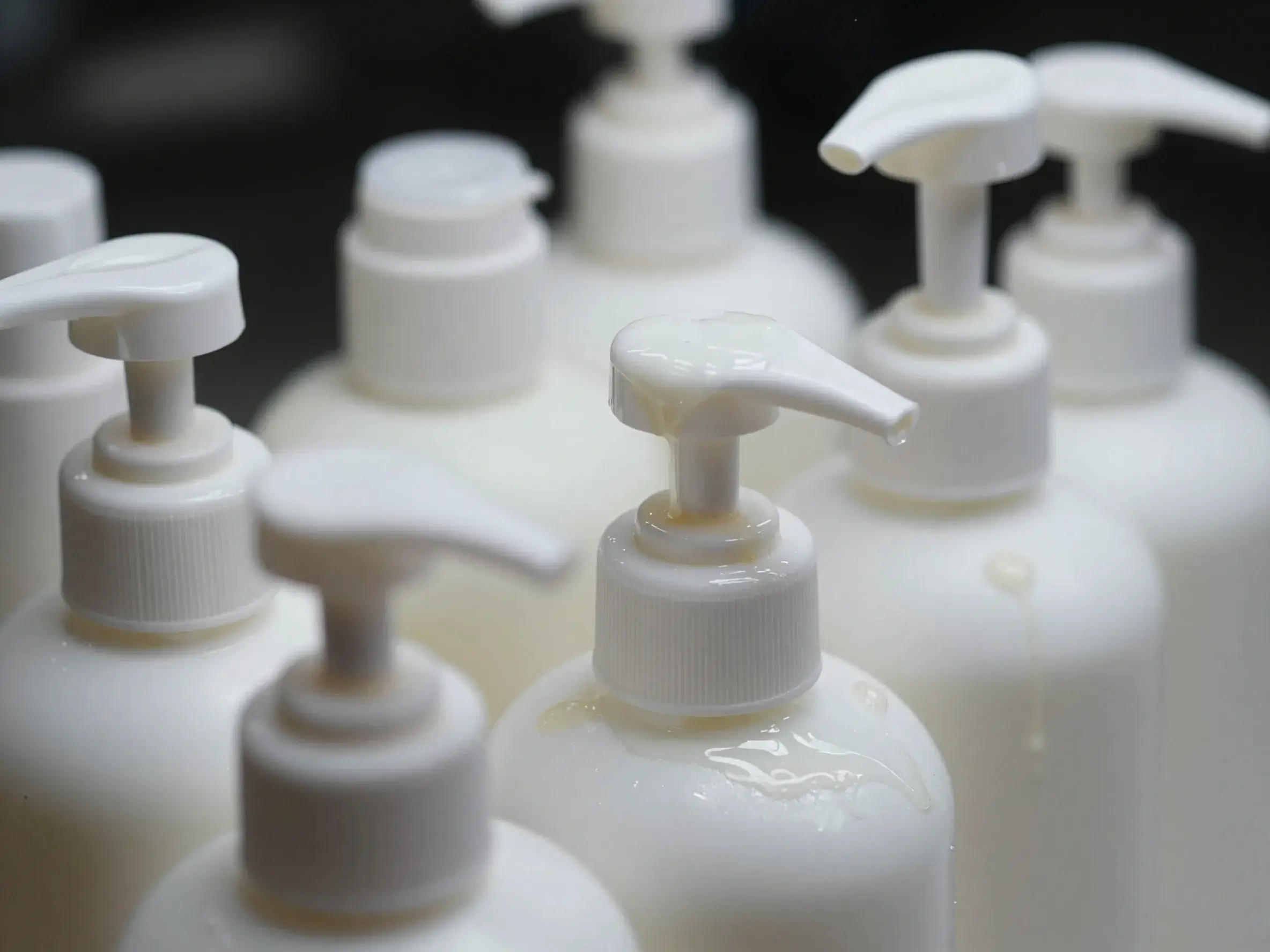 500ml white pet bottle with white lotion pump
